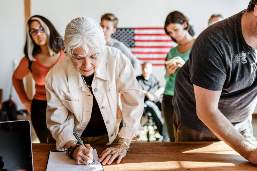 People voting